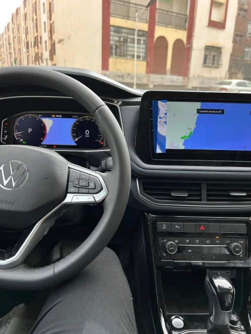 Volkswagen Tharu 2025 XR turbo