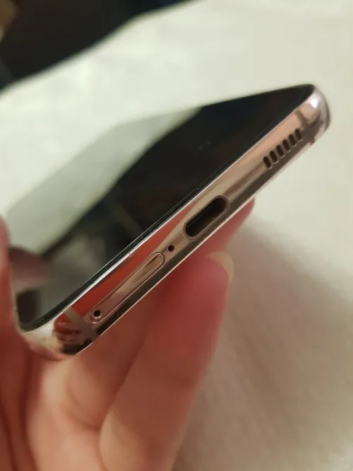 Samsung S22