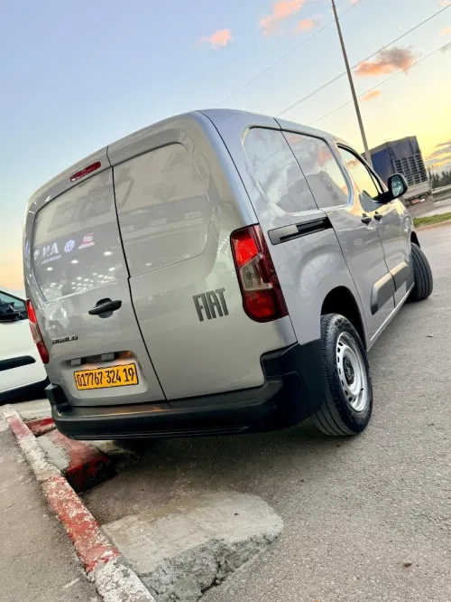 Fiat Doblo 2024 Fourgan