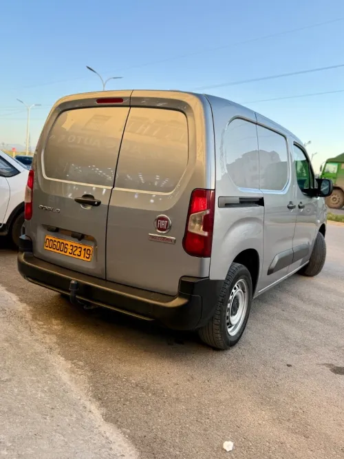 Fiat Doblo 2023 Fourgan