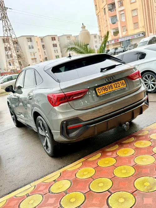 Audi Q3 2022 S Line (facelift)