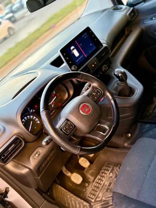 Fiat Doblo 2023 Fourgan