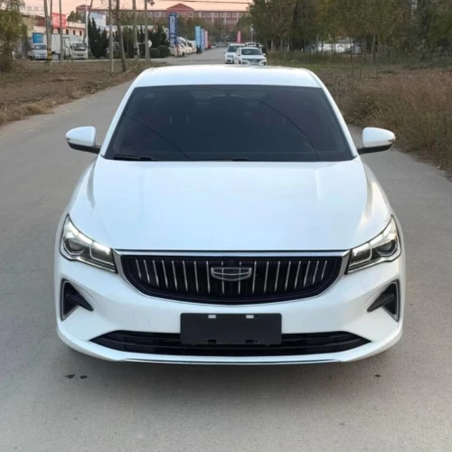 Geely Emgrand 2023 