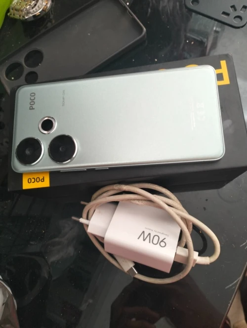 Poco F6