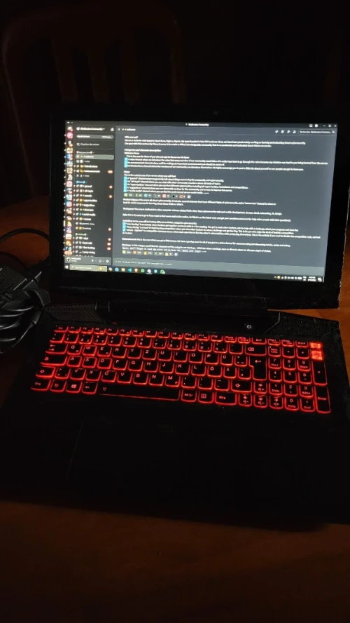 Laptop gaming Lenovo IDEAPAD Y700-15ISK I5-6300HQ