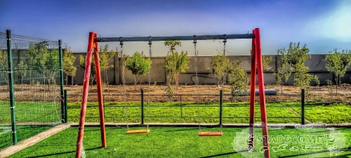 ألعاب الأطفال و فضاءات التسلية و الترفيه Réalisation des Air Des JEUX Et des espaces de Loisirs et d'amusement 