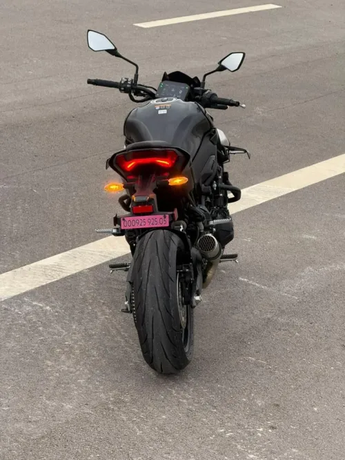 Kawasaki Z900 2025