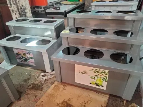 FABRICATION PRÉSENTOIR MÉTALLIQUE FIX/MOBILE SUR MUSURE