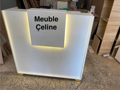 Fabrication Comptoirs de réception moderne sur mesure 