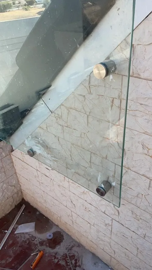 Vente et réparation accesoire vitrine cabine de douche gros et détails livraison 58 wilaya