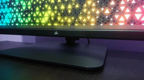 Corsair XENEON 315QHD165  31.5" QHD (2560 x 1440)   165hz