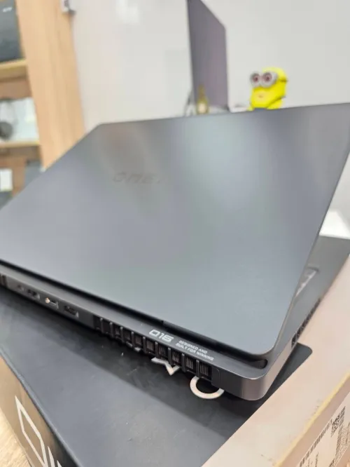 HP OMEN MAX 16 Ultra 9 275HX