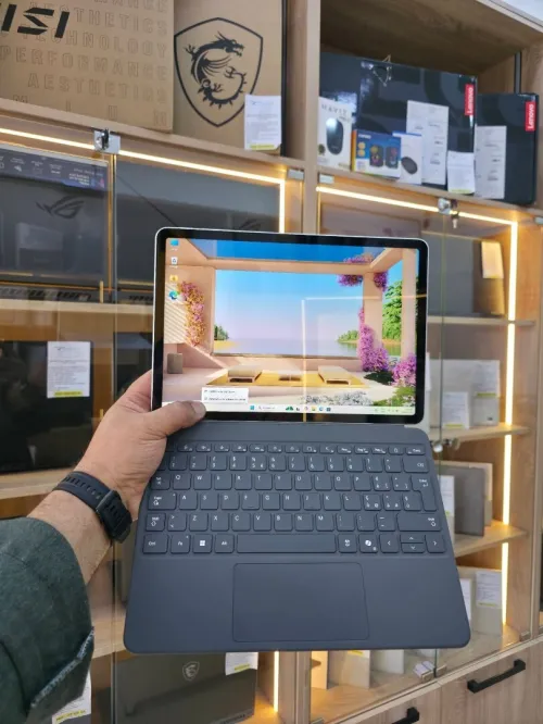 Microsoft Surface Pro 12 Snapdragon X Plus