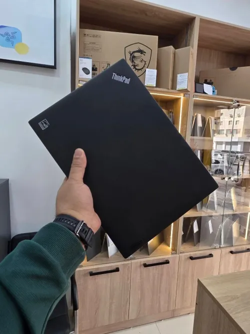 LENOVO THINKPAD T14s i7 1265u