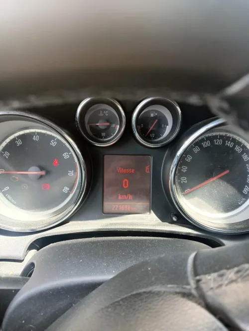 Opel Astra 2012 SPORT