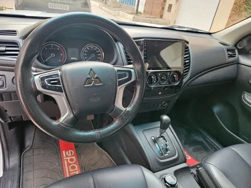 Mitsubishi L200 2022 L200