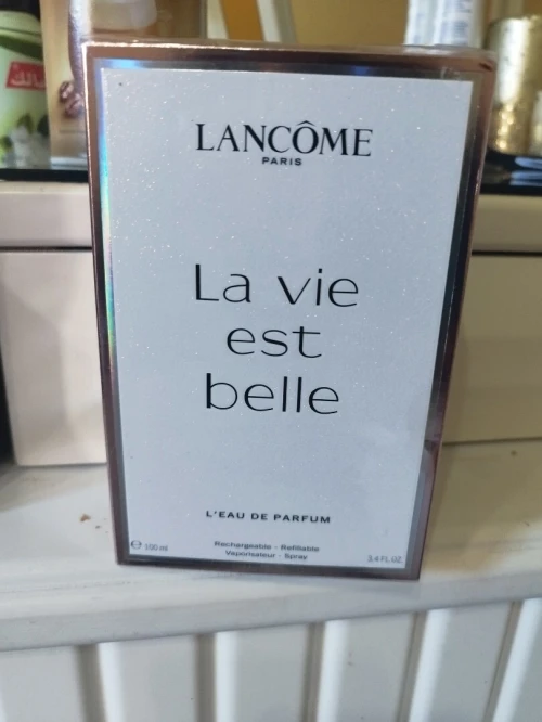 Lancôme paris la vie est belle