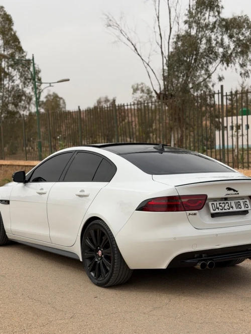 Jaguar Xe 2018 R sport