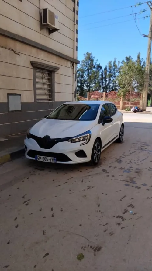 Renault Clio 5  2023 Evolution