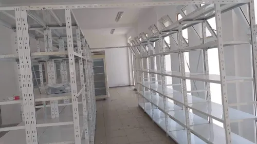 Étagère rayonnage léger archive stock magasin