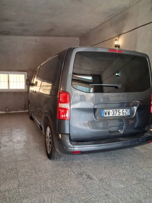 Peugeot Traveller 2025 