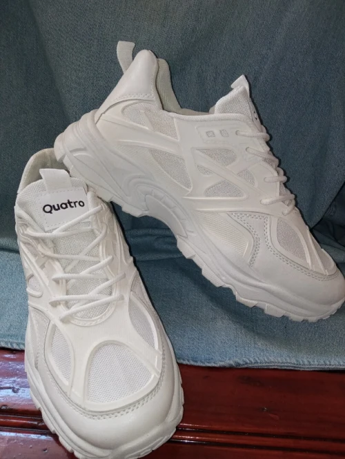 Baskets Quatro blanche