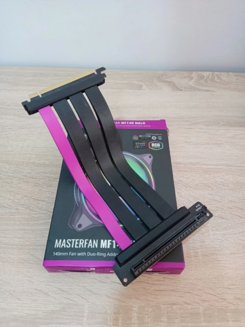 Riser Cable PCIe 4.0 x16 - 200mm
