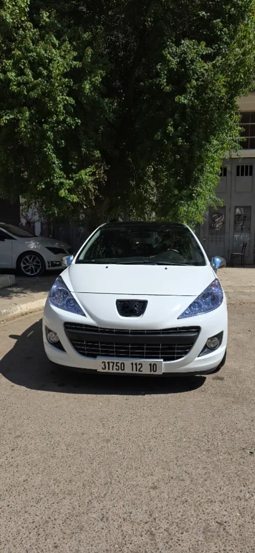 Peugeot 207 2012 1.4 simple