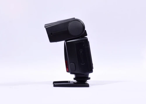 Flash Yongnuo Speedlite YN460-II testé