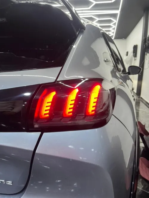 Peugeot 208 2022 GT Line