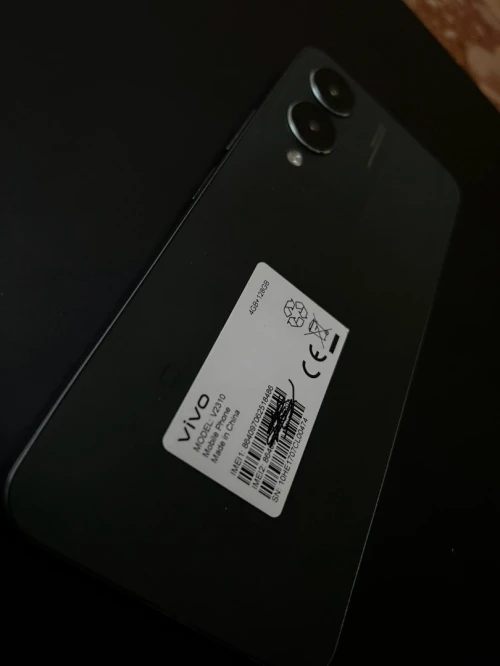 Vivo y17s 