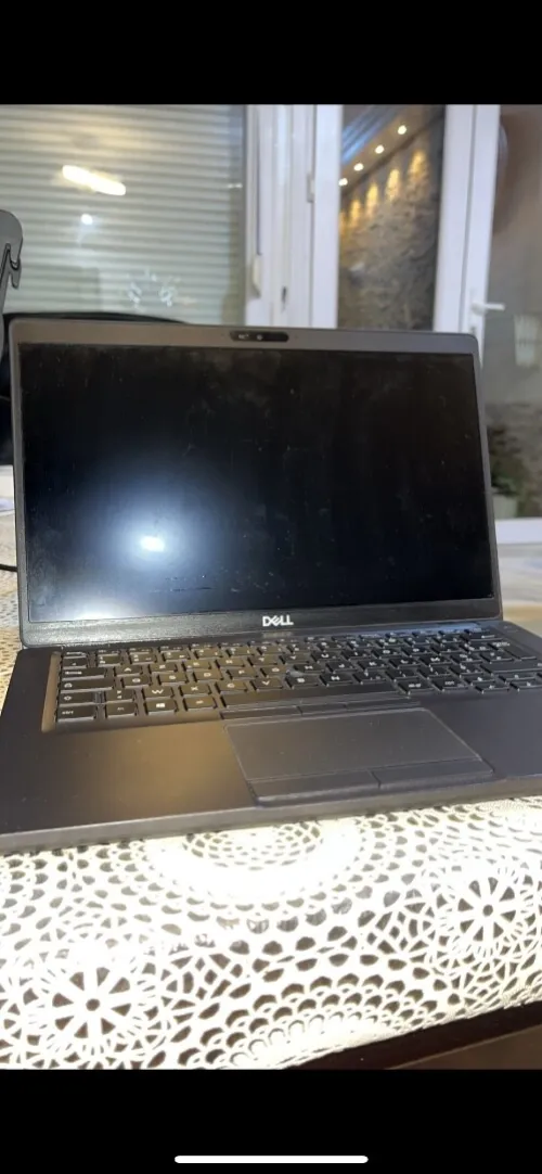 Pc portable Dell latitude 5400