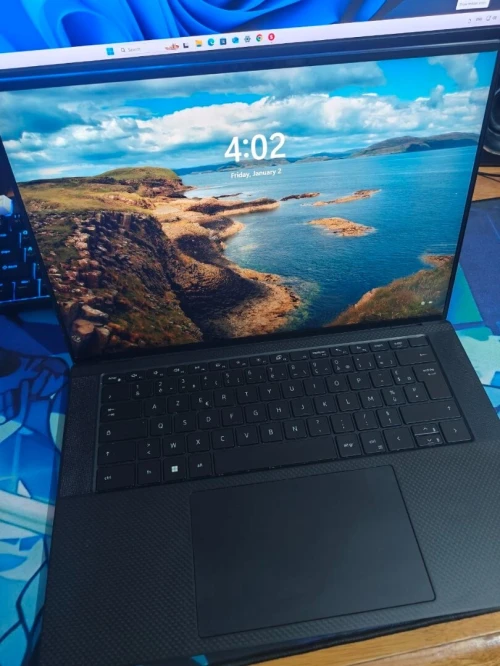 DELL PRECISION 5560