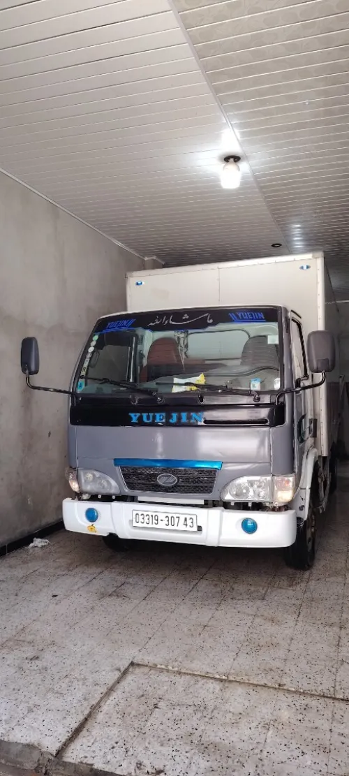 Yuejin 3028 2007