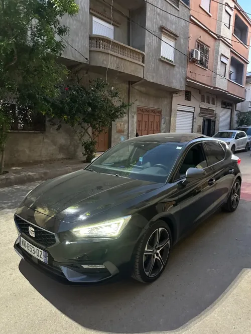 Seat Leon 2024 fR beats la Foll option