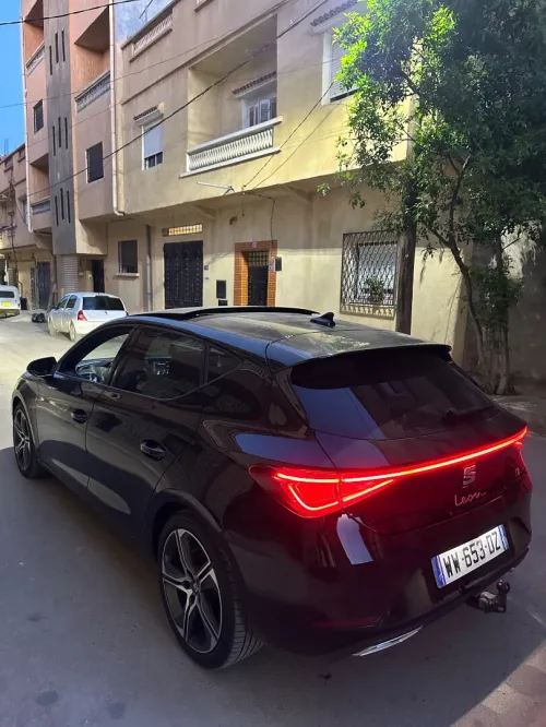 Seat Leon 2024 fR beats la Foll option