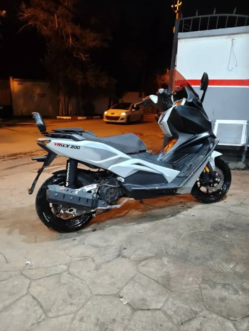 VMS Vmax 200 2021