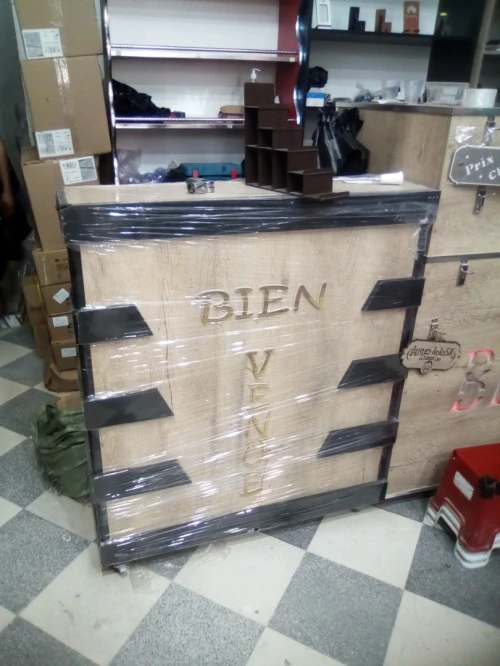 Équipements de magasin تجهيز المحلات التجارية