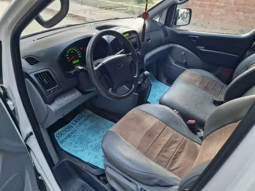 Hyundai H1 2014 Tolé