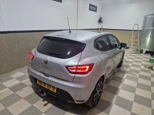 Renault Clio 4 Facelift 2022 Limited 2