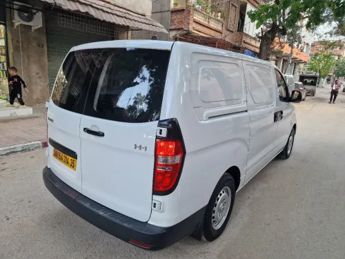 Hyundai H1 2014 Tolé
