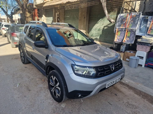 Dacia Duster 2022 FaceLift Lauréate