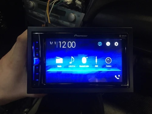Mini chaine pionner Mvh a200vbt