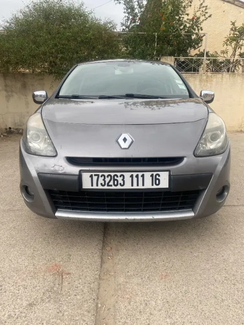 Renault Clio 3 2011 Night and Day