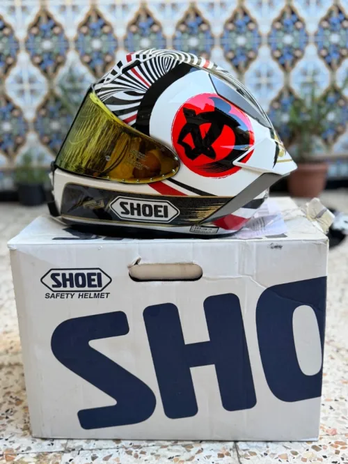 Casque Shoei motegi 4 comme neuf 