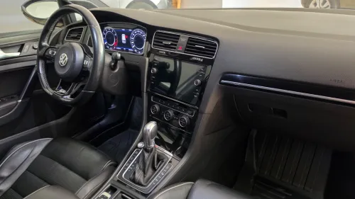 Volkswagen Golf 7 2019 Sport R Edition
