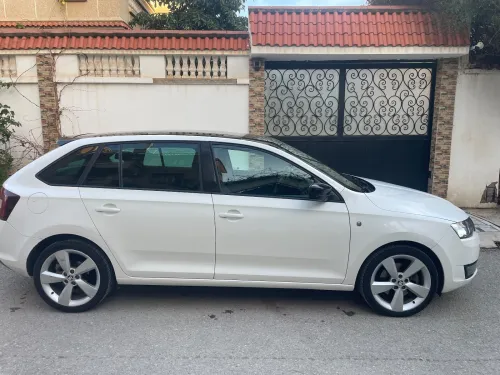 Skoda Rapid Spaceback 2014 