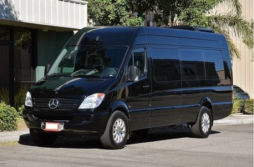 Tunisie - 08 Jours Transport Van Mercedes VIP Hôtels au choix À 55.000 Da