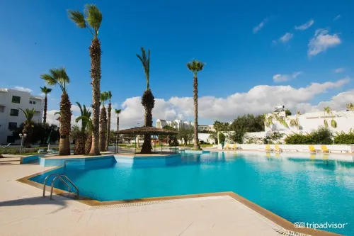 Tunisie / Hammamet par Bus Hôtel Yasmine Beach à 48.990 Da رحلة لتونس بالحافلة
