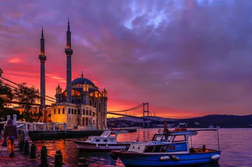 ISTANBUL Hotels aux Meilleurs Prix en Novembre et Décembre à 5.000 Da تخفيضات فنادق اسطنبول